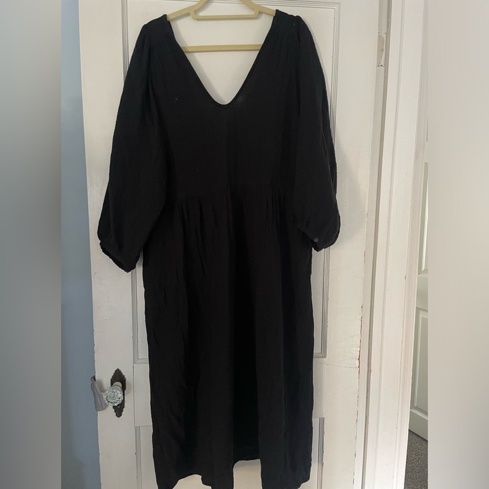 Madewell Lightspun V-neck Midi Dress